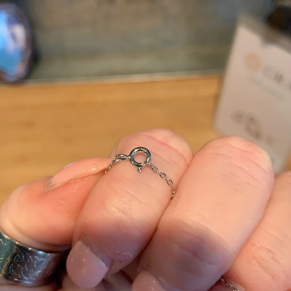 #36 Over 1 ctw tear drop Moissanite necklace - Picture 5 of 9